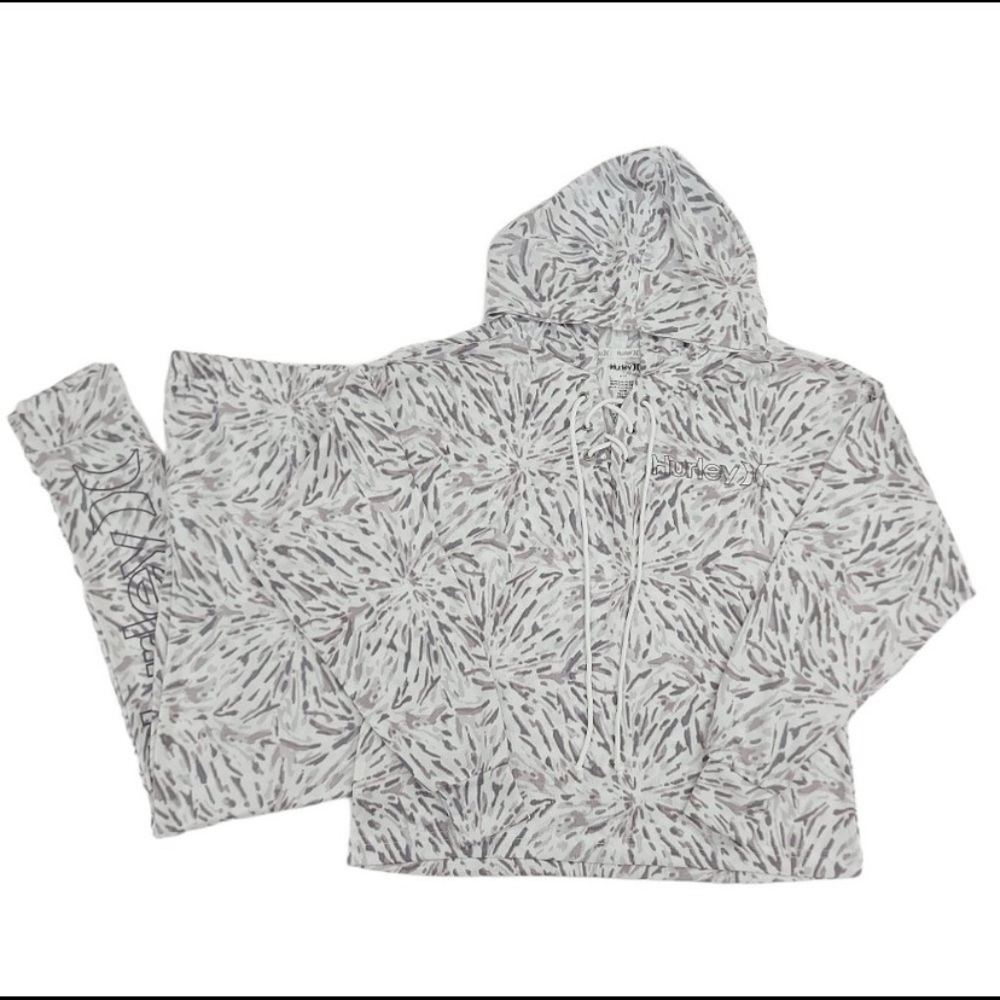 NWT soft and cozy loungewear sweat shirt and sweat pants